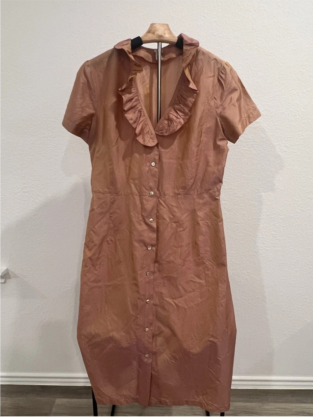 Ruffled Collar Button-Front Midi Dress in Rust